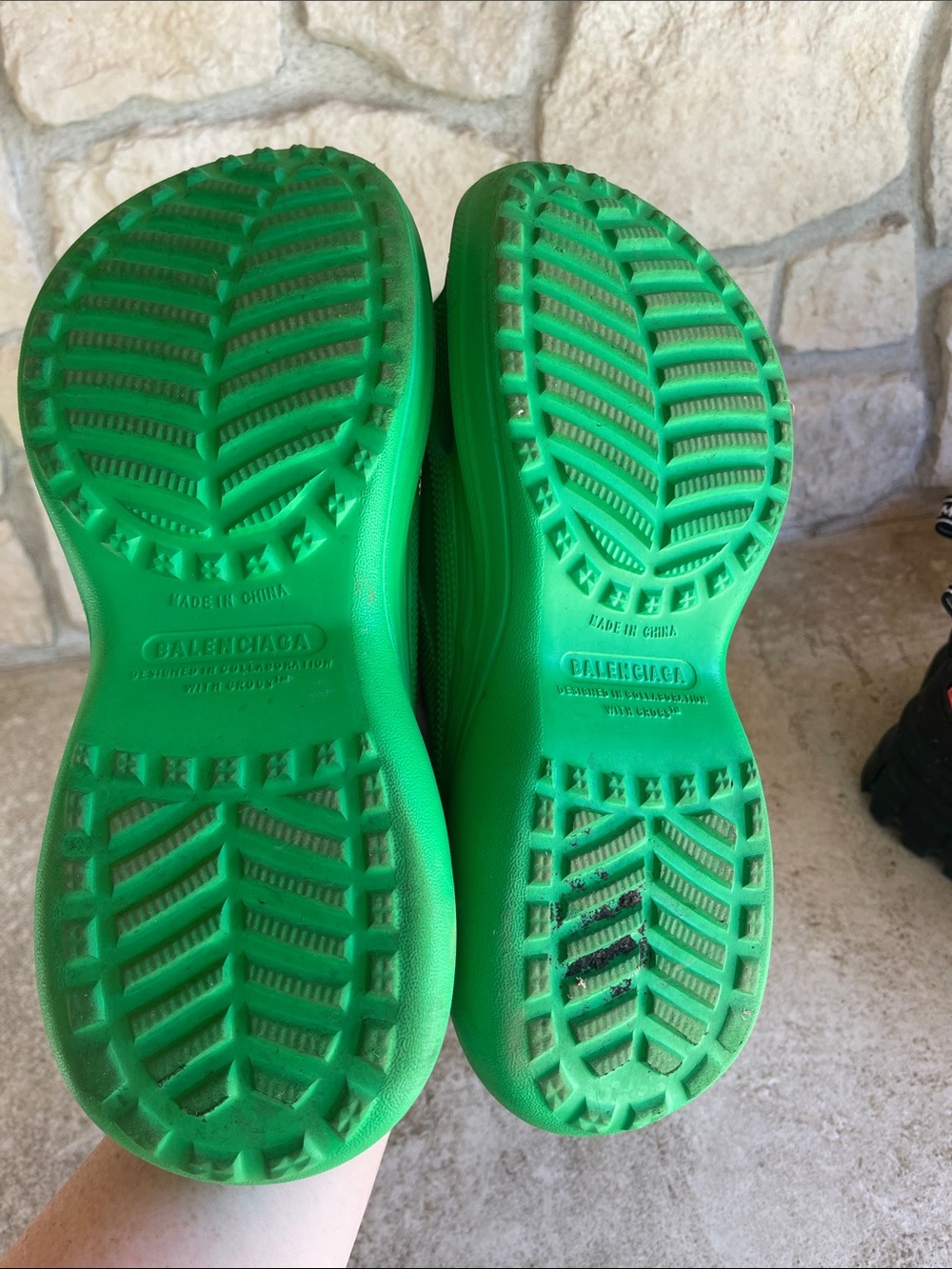 Balenciaga Crocs Bright Green Slip-On Slide Sandals - Picture 3 of 3